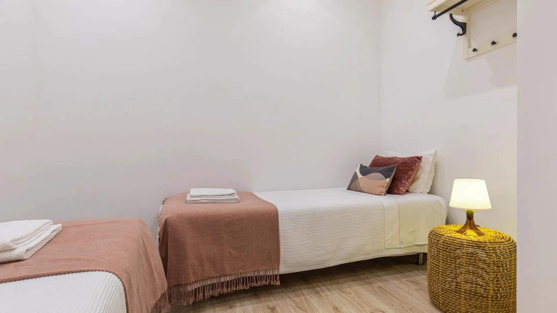 Comfortable Flat Near Marques De Pombal Lisboa Portekiz